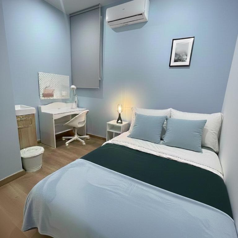 Habitación 1 en Ronda Sant Antoni - Double Room - 1