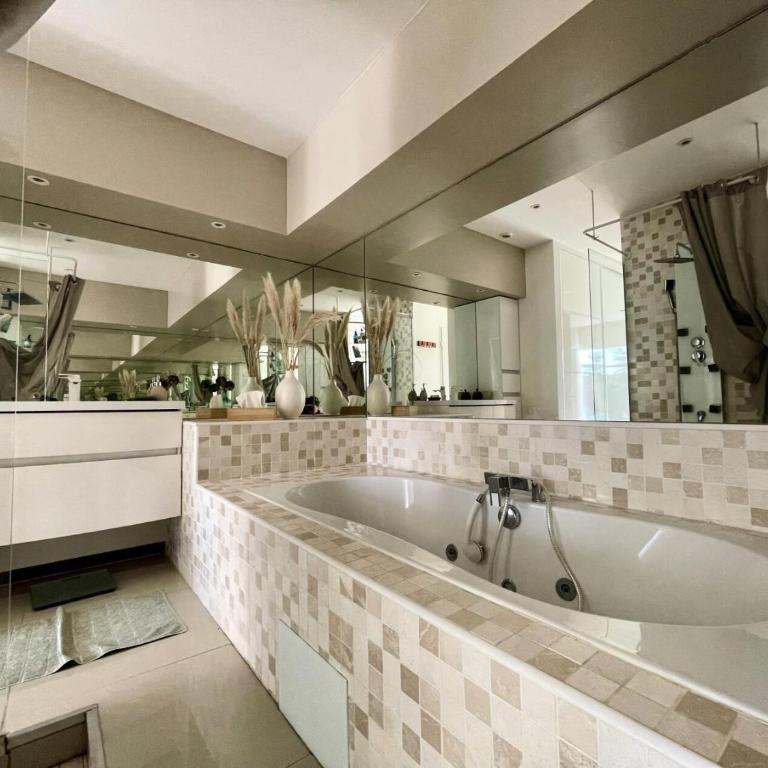 Résidence Villa impasse Paul Signac - maeva Home - Villa avec piscine et jacuzzi 6 pièces 10 personnes - Exclusive MAE-9953 - Villa - 20