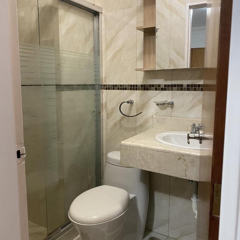Apartamento en El Hatillo - Three-Bedroom Apartment with Mountain View - 7