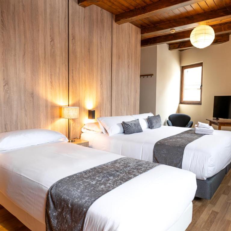 Hotel Nau Iori - Habitación Doble Superior - 2 camas - 5
