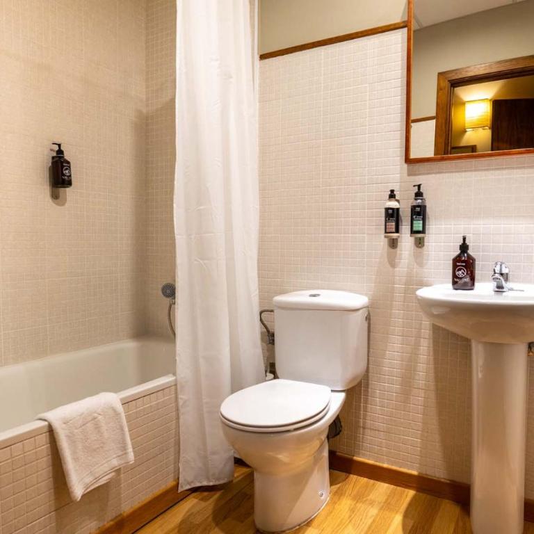 Hotel Nau Iori - Habitación Doble Estándar - 3