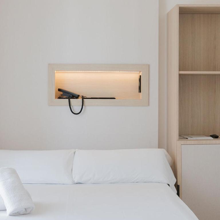Akquaaa Boutique Hotel - Habitación Doble Pequeña - 4