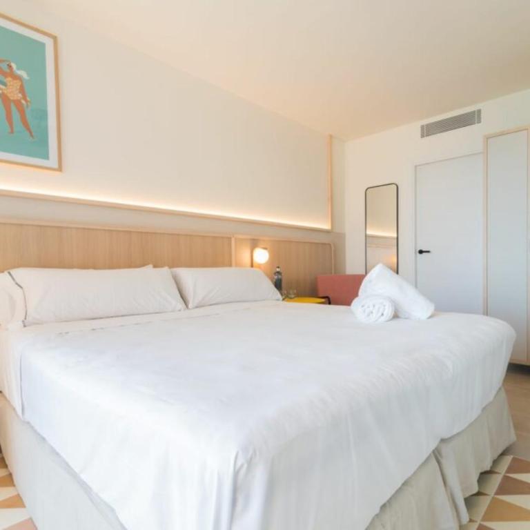 Akquaaa Boutique Hotel - Habitación Doble con balcón - 1 o 2 camas - 5