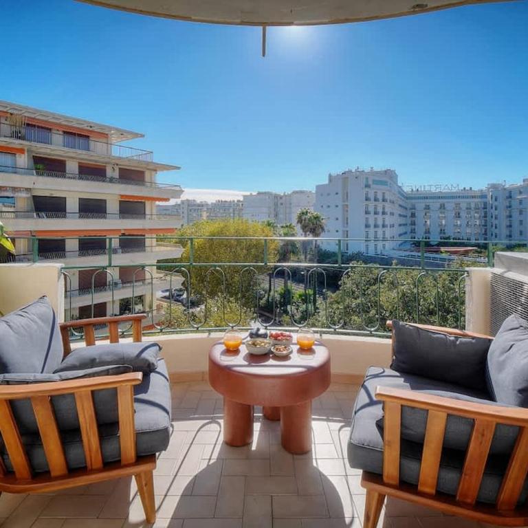 Seabatical Apartment by the beach, 2Bed and 2Baths - Appartement 2 Chambres avec Terrasse - 1