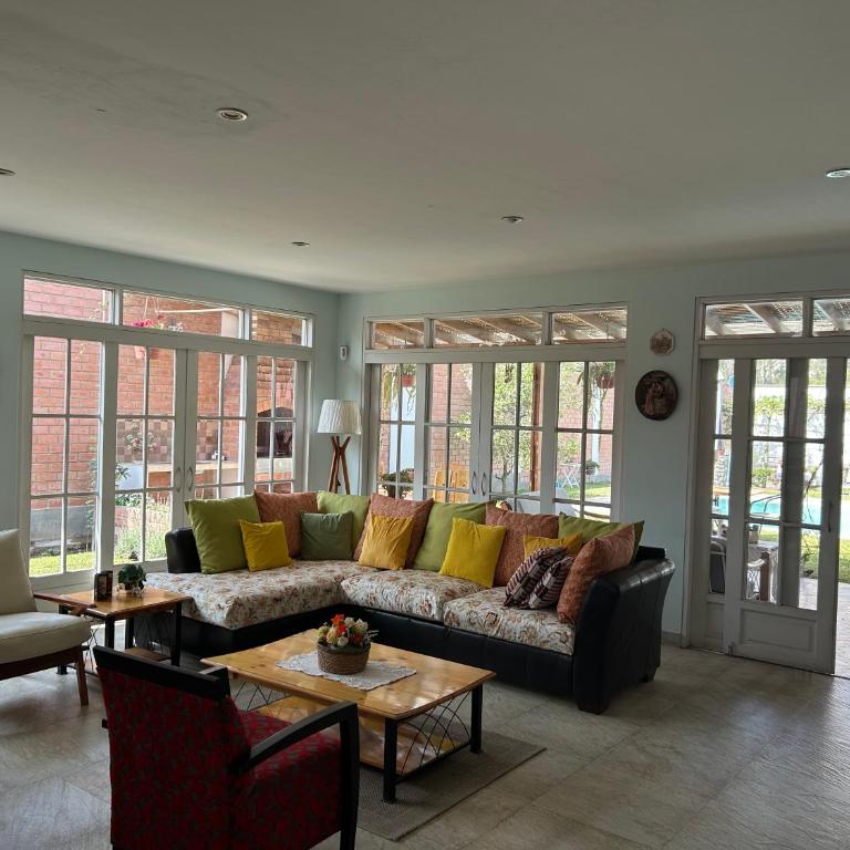 Casa de Campo en Cieneguilla con Piscina - Three-Bedroom House - 20