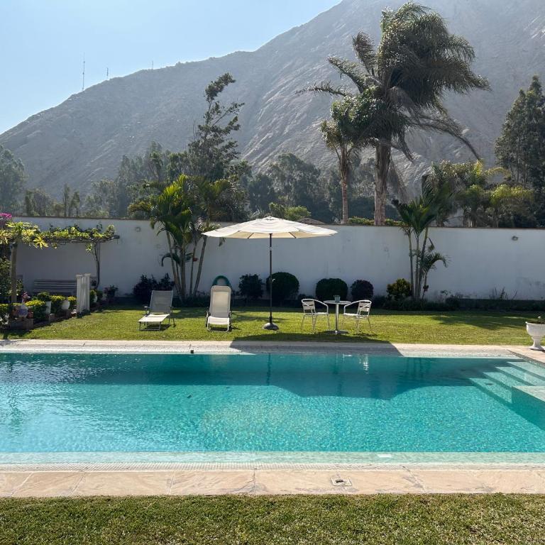 Casa de Campo en Cieneguilla con Piscina - Three-Bedroom House - 26