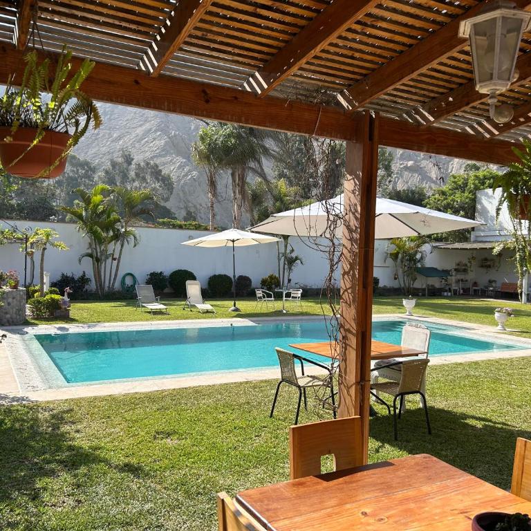 Casa de Campo en Cieneguilla con Piscina - Three-Bedroom House - 28