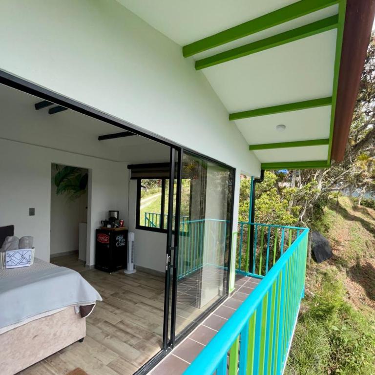 Cabaña Tipo Glamping en Moniquira - Habitación Deluxe (2 adultos + 1 niño) - 13