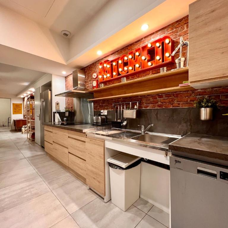 Loft jacuzzi à 8 min des Grands Buffets et du centre-ville - Appartamento Loft con 2 Camere da Letto - 4