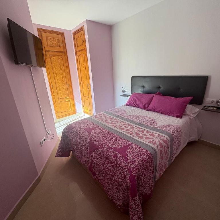 Encantador, tranquilo y centrico - One-Bedroom Apartment - 12