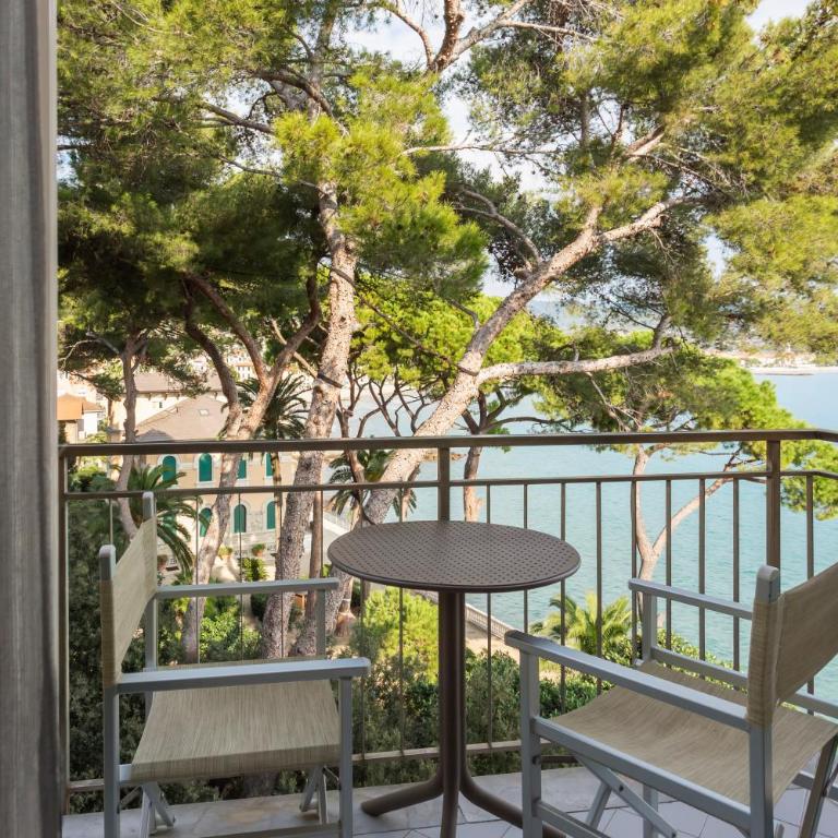 Hotel Arc En Ciel - Camera Matrimoniale con Vista Mare Laterale - 5