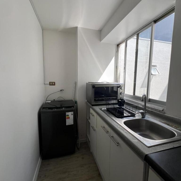 Vista al mar a pasos de la USM Valparaíso - Three-Bedroom Apartment - 11