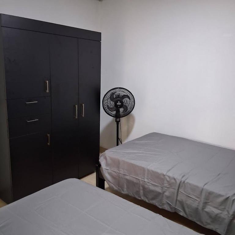 Alojamiento El Porvenir - Two-Bedroom Apartment - 10