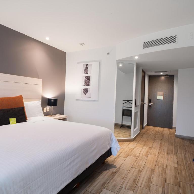 Real Inn Perinorte - Deluxe King - 9