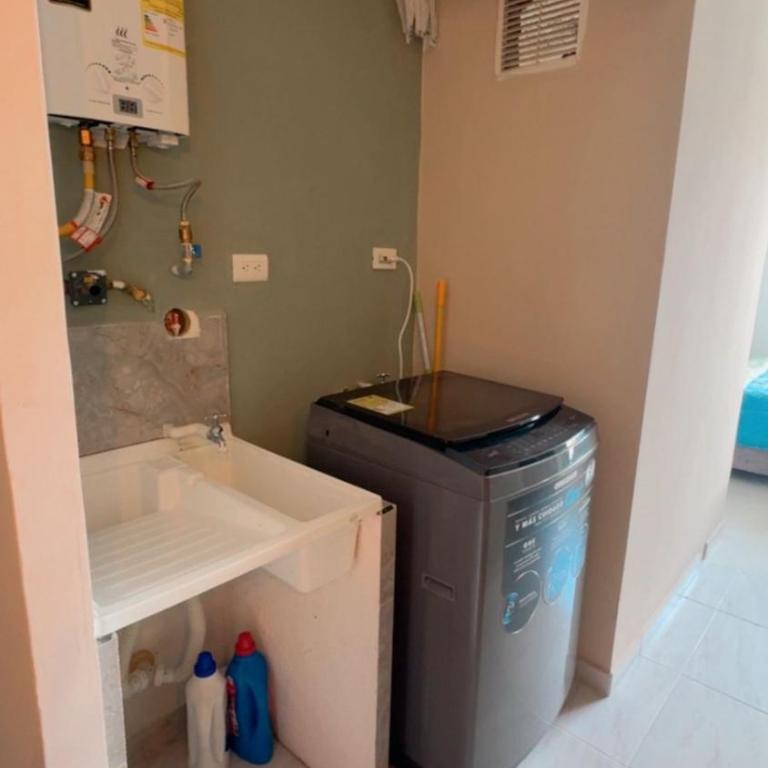 Elegante apartamento premium ideal para trabajo y descanso - One-Bedroom Apartment - 23
