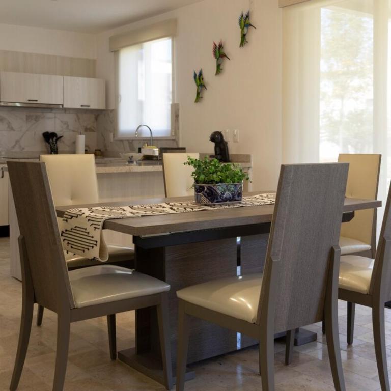 Relájate en un oasis en el corazón de San Miguel - Two-Bedroom Apartment with Terrace - 4