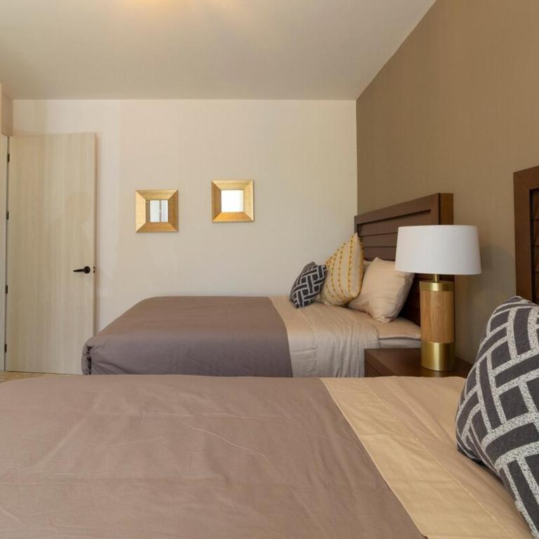 Relájate en un oasis en el corazón de San Miguel - Two-Bedroom Apartment with Terrace - 34