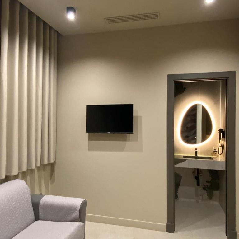The first floor - Exclusive Rooms - Pompei - Camera Matrimoniale con Bagno Privato - 3