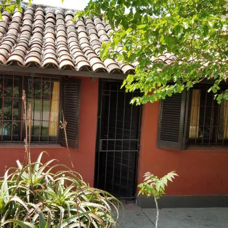 Mini dptos centro Gesell-economicos cerca del mar - One-Bedroom Apartment - 1