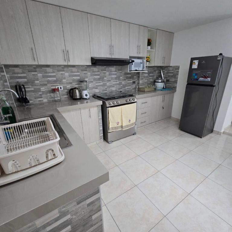 Airport City Apartment Belaunde - One-Bedroom Apartment - 5