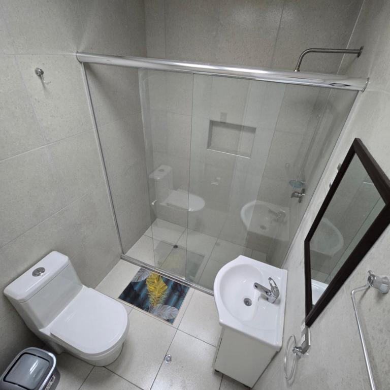 Airport City Apartment Belaunde - One-Bedroom Apartment - 9