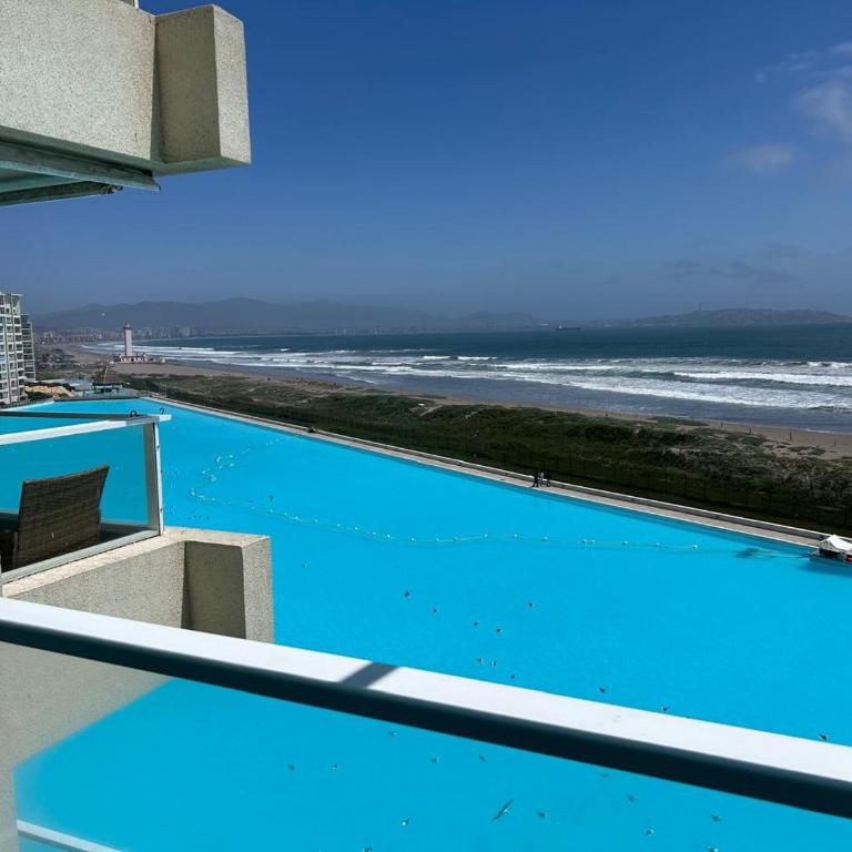 Departamento Frente al Mar en Laguna del Mar- Piso 11 - One-Bedroom Apartment - 2