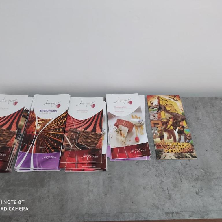 Céntrico ,garaje, wifi y colchones visco nuevos - Apartamento de 3 dormitorios - 2