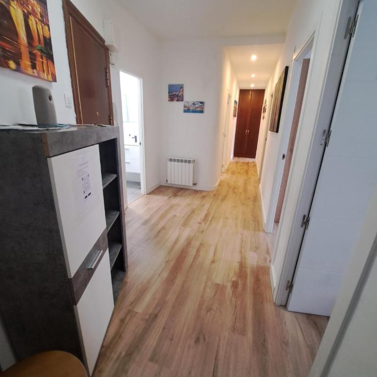 Céntrico ,garaje, wifi y colchones visco nuevos - Apartamento de 3 dormitorios - 18
