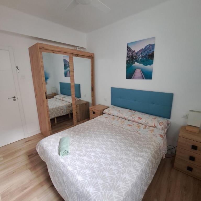Céntrico ,garaje, wifi y colchones visco nuevos - Apartamento de 3 dormitorios - 19