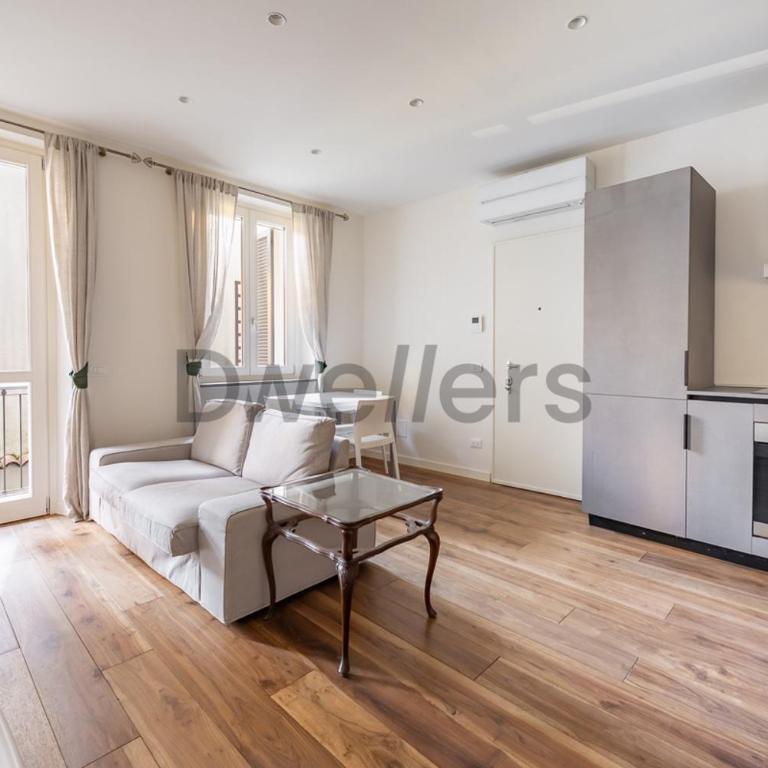 Sant Ambroeus Apartments - Apartment with Balcony - 5