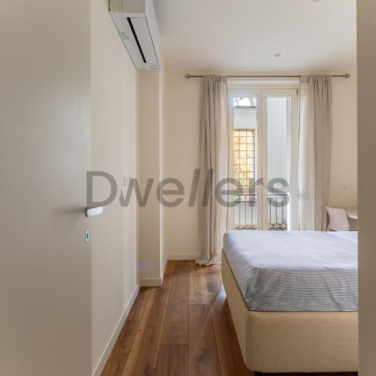 Sant Ambroeus Apartments - Apartment with Balcony - 12