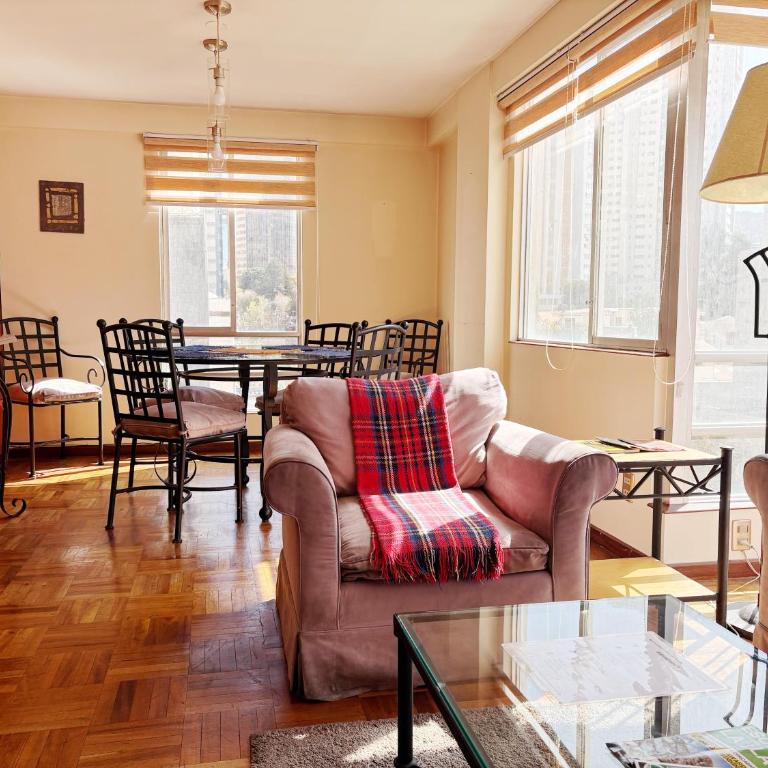 Depto soleado, acogedor en Sopocachi - Apartamento de 2 dormitorios - 3
