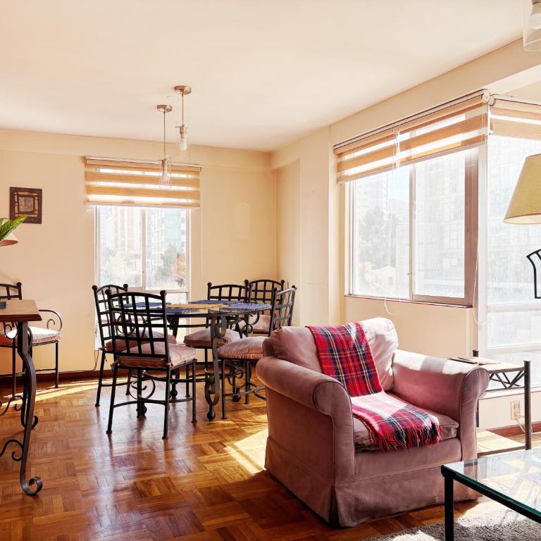 Depto soleado, acogedor en Sopocachi - Apartamento de 2 dormitorios - 6