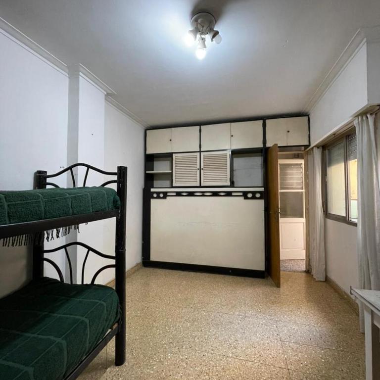 Monoambiente con Patio Zona Av Colon - Two-Bedroom Apartment - 3