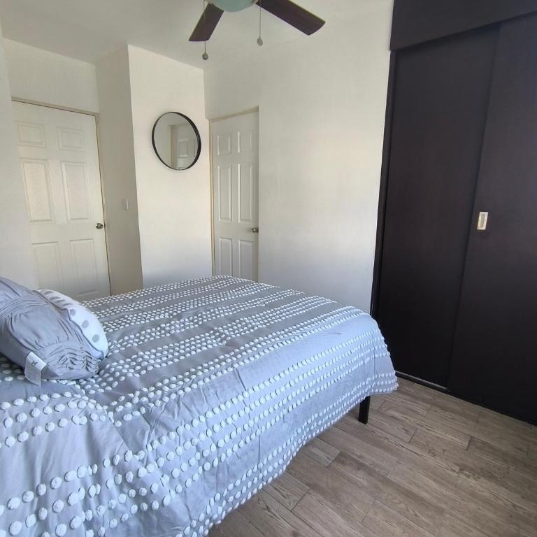 Casa para 8 personas en Apodaca, cerca del aeropuerto - Three-Bedroom House - 7