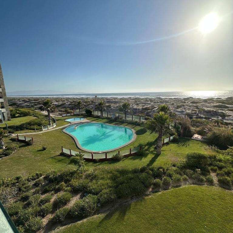 Maravilloso Serena Golf - Three-Bedroom Apartment with Water View - 18