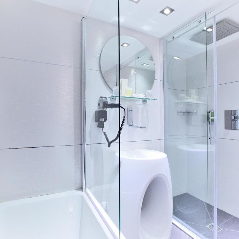 GOLDEN TULIP CANNES HOTEL de PARIS - Suite en Duplex - 20