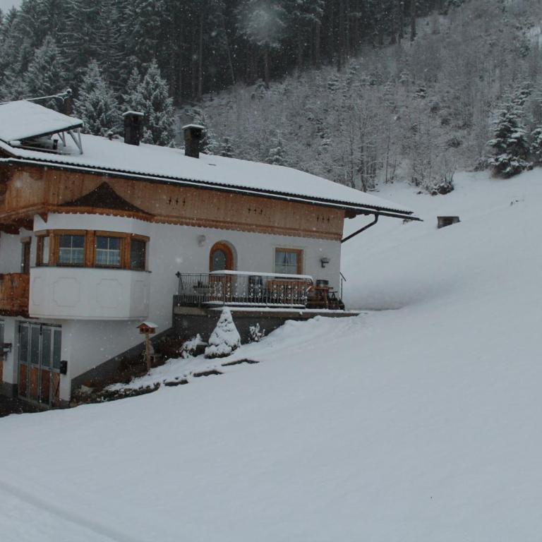 Ferienwohnung Tummener - Two-Bedroom Apartment - 2