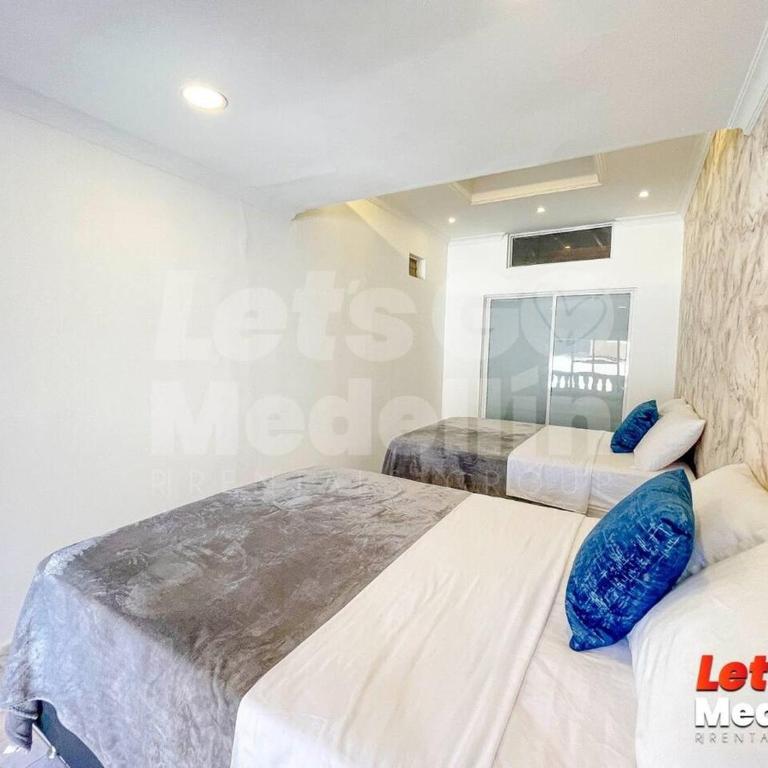 Alojamiento en Medellín con piscina y jacuzzi privados - VIC by Lets Go - Five-Bedroom House - 8