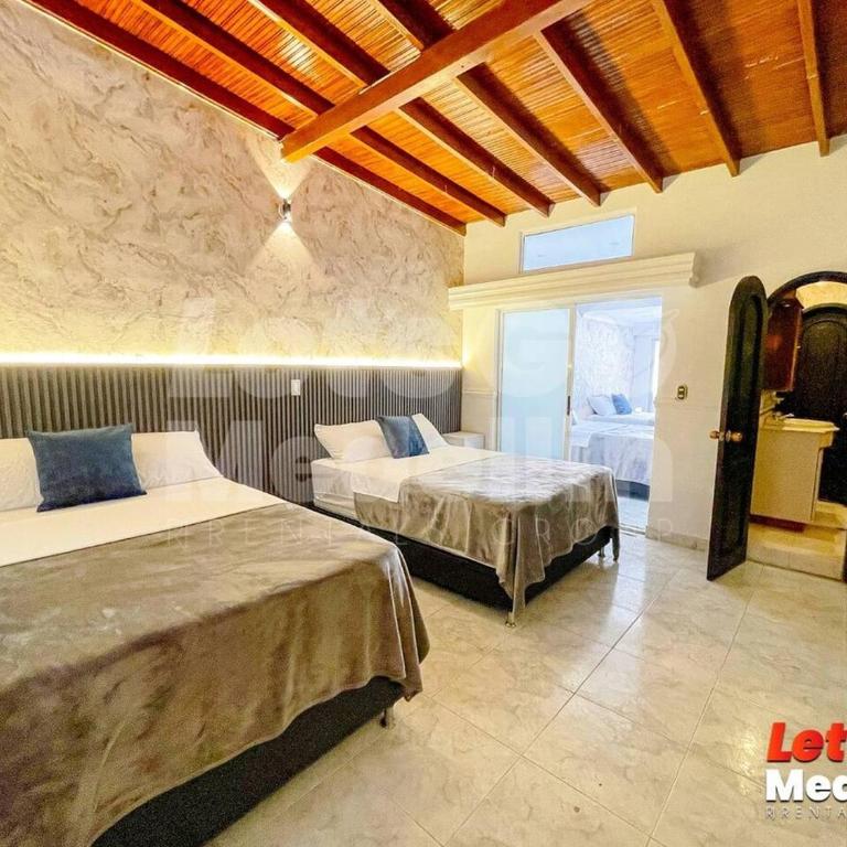 Alojamiento en Medellín con piscina y jacuzzi privados - VIC by Lets Go - Five-Bedroom House - 12