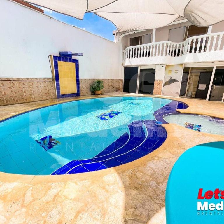 Alojamiento en Medellín con piscina y jacuzzi privados - VIC by Lets Go - Five-Bedroom House - 16