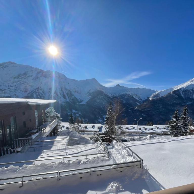 Magnifique studio 4 pers avec balcon vue montagne - Studio - Vue sur Montagne - 2