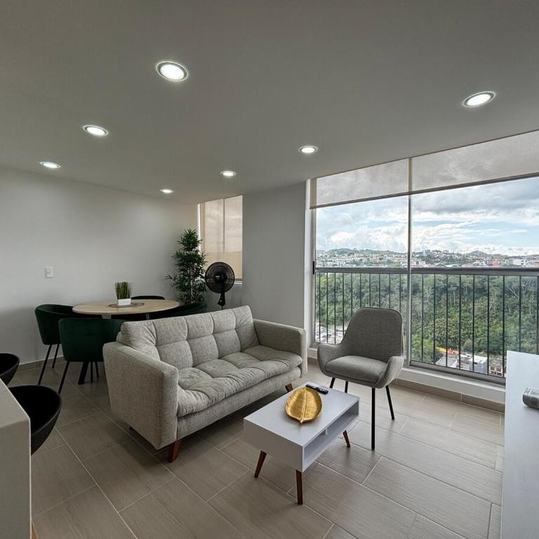 Apartment With View - Pereira - Two-Bedroom Apartment - 14
