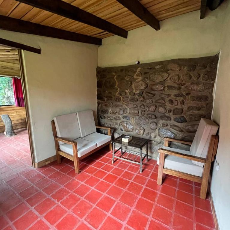 La Casa de Tay - Two-Bedroom Bungalow - 5