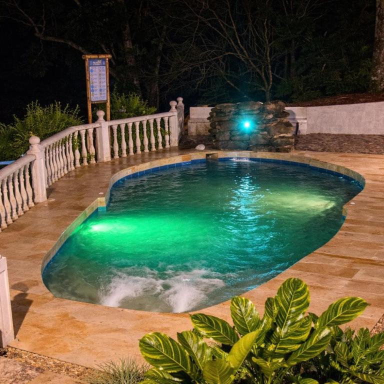 Rincón del Colibrí - Double Room with Park View - 9