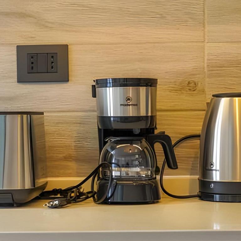 Modern Apartment with Terrace | Steps from Movistar Arena & Barrio Universitario | Up to 4 Guests - One-Bedroom Apartment with Balcony - 27