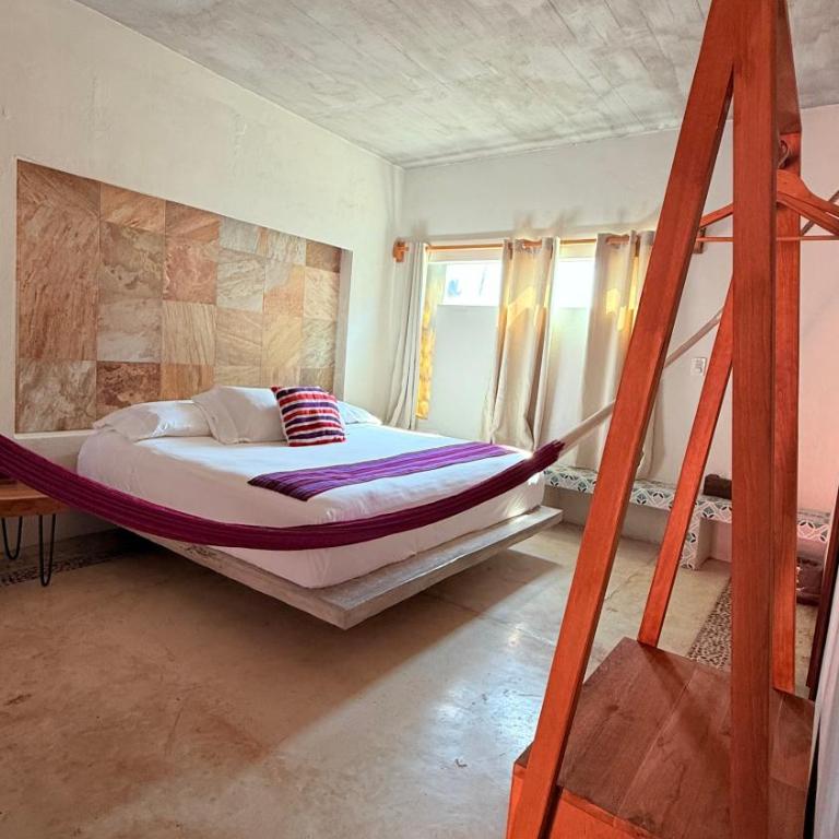 A&V Hotel Boutique - Habitación con cama extragrande. - 5