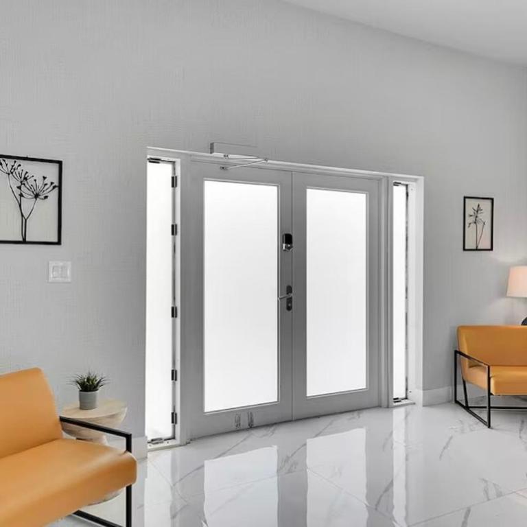 Modern Retreat in the Heart of Hollywood - Apartment - 35