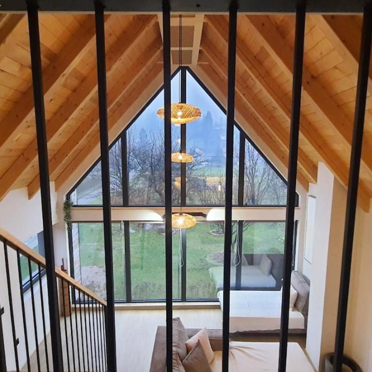 Hazel House - One-Bedroom House - 19