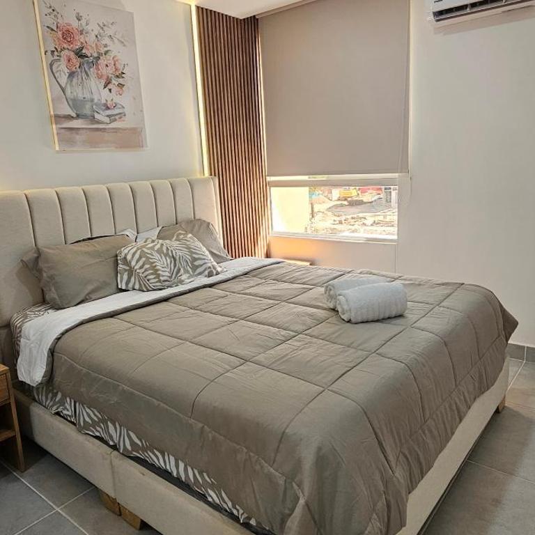 Modern apt in Cartagena with pool and beach access - Three-Bedroom Apartment - 33